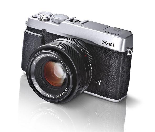 Fujifilm X-E1 nuova mirrorless